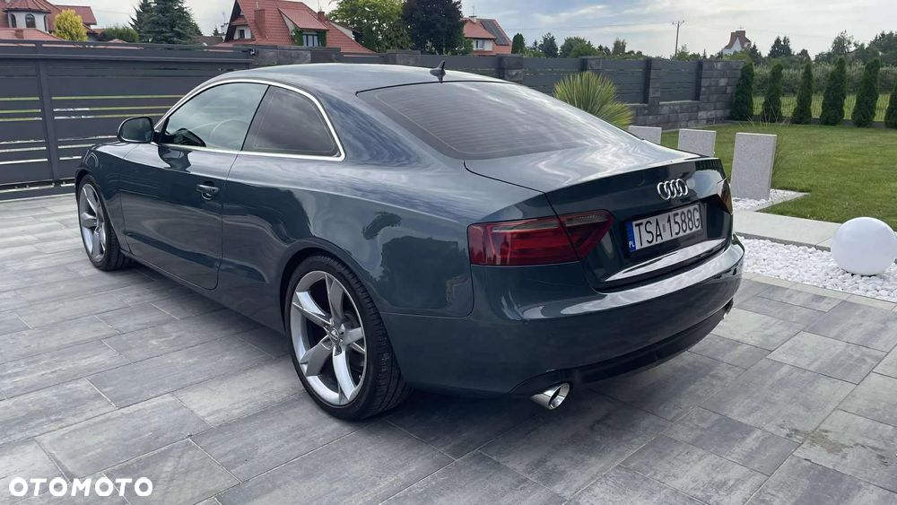 Audi A5 Coupe 3.0 TDI DPF quattro - 5
