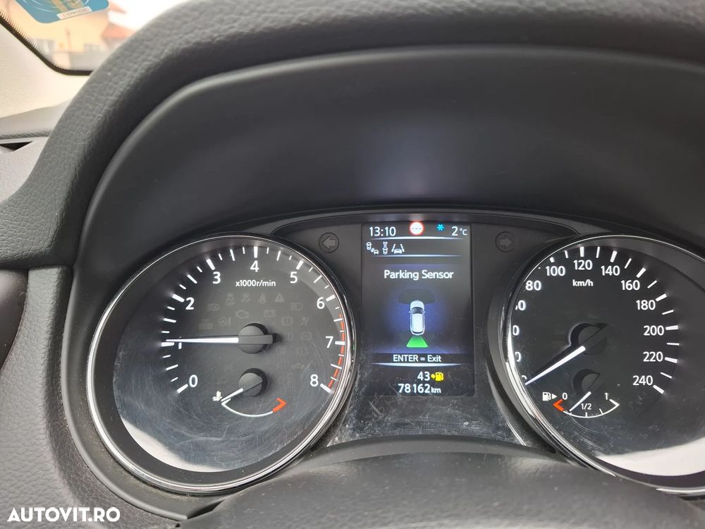 Nissan Qashqai 1.6 DIG-T TEKNA - 10