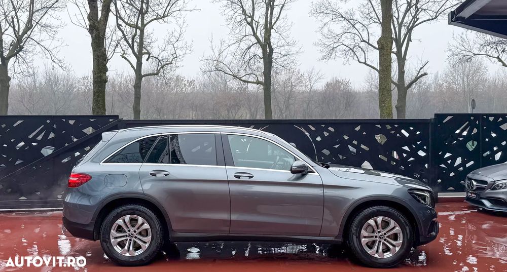 Mercedes-Benz GLC - 2