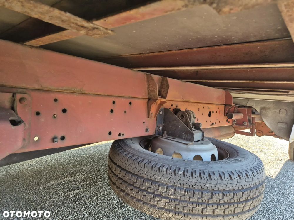 Kontener 8 palet Iveco winda Dhollandia 1500kg, boczne drzwi, stan bdb! - 6