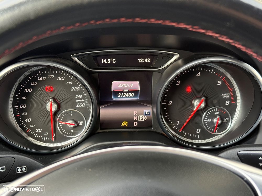 Mercedes-Benz CLA 220 d Shooting Brake AMG Line Aut. - 19