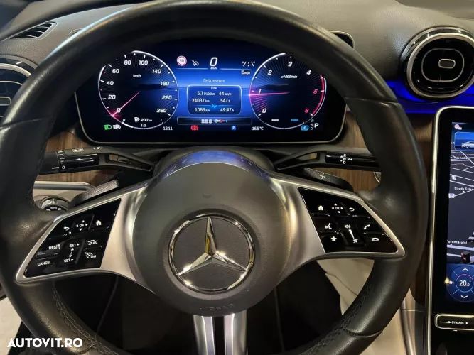 Mercedes-Benz C - 10