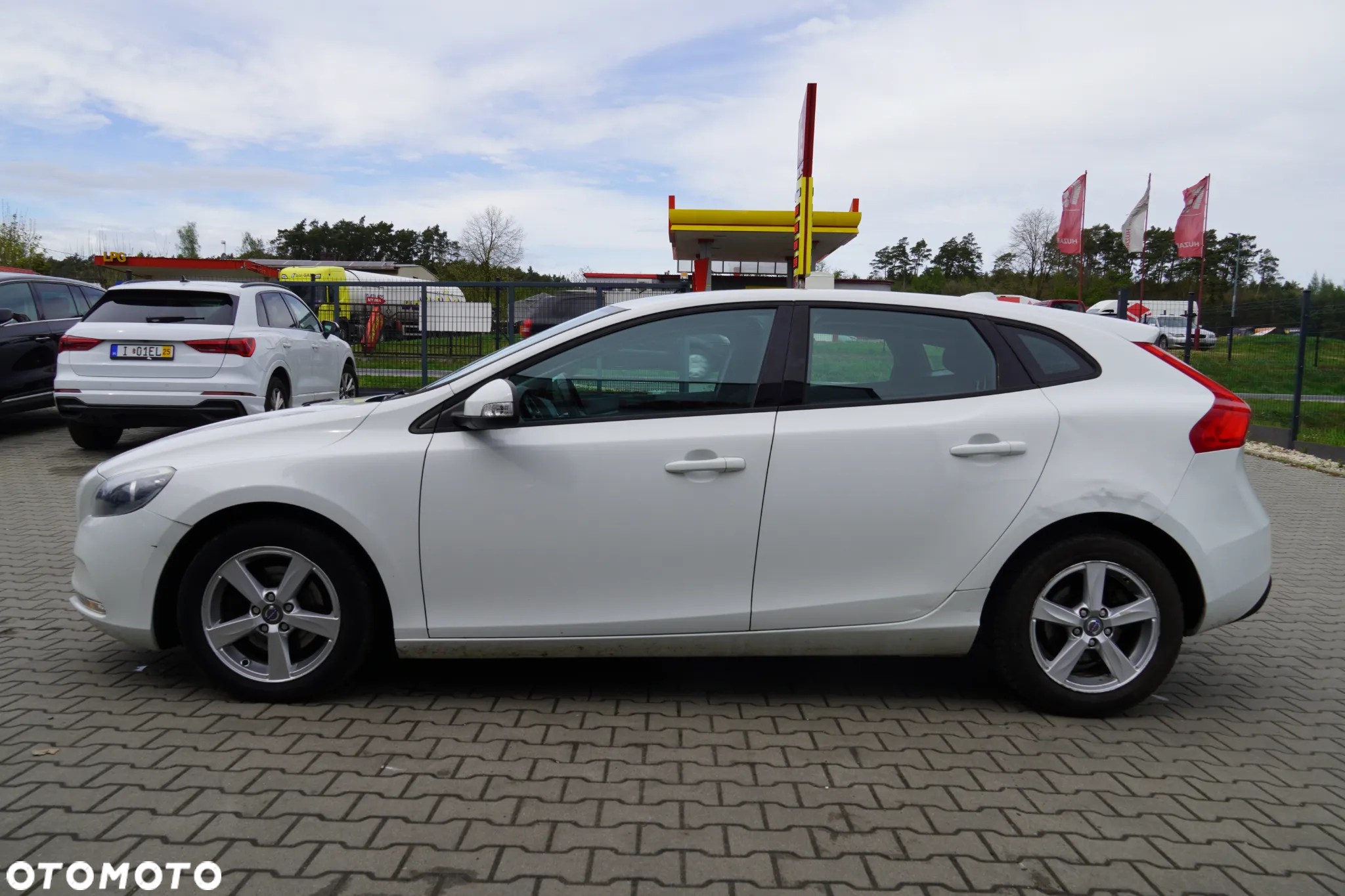 Volvo V40 T2 Kinetic - 8