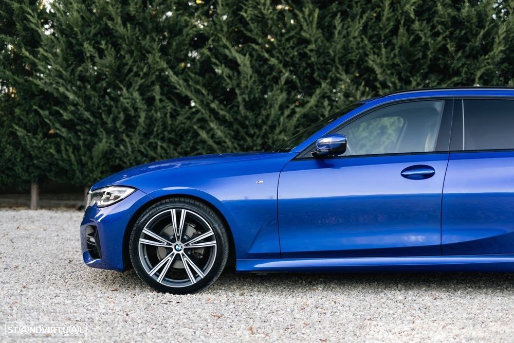 BMW 320 d Pack Desportivo M Auto - 19