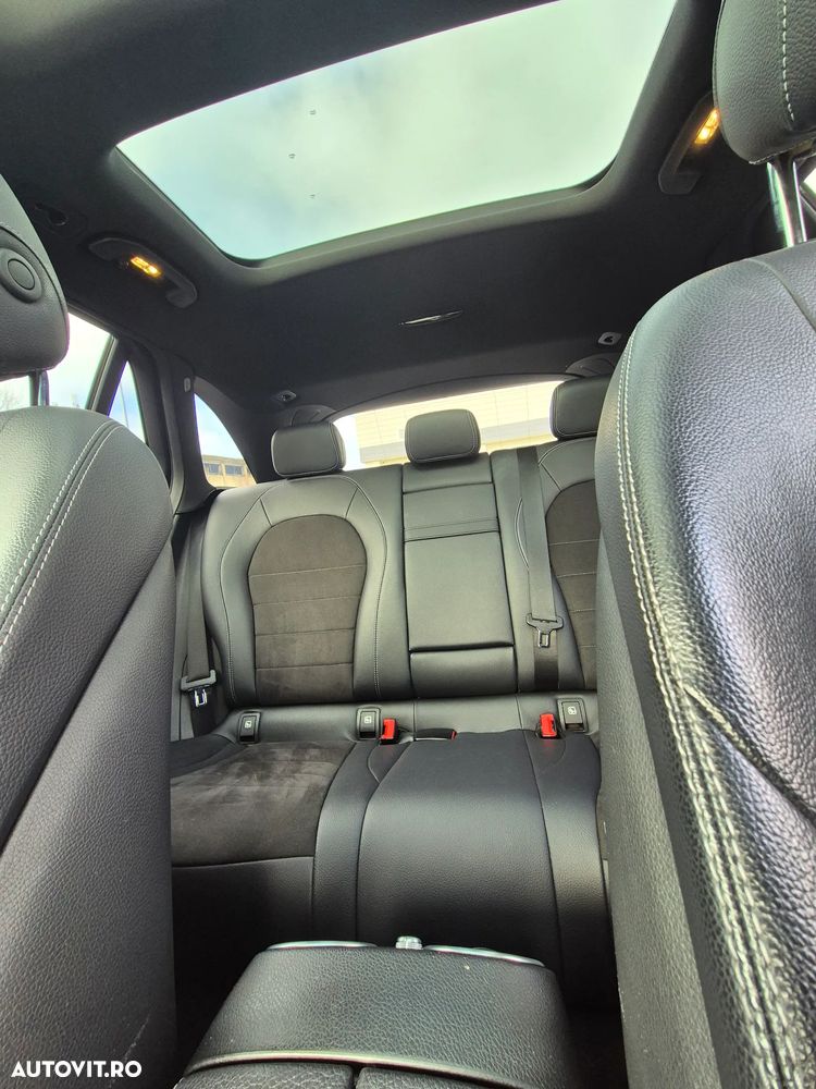 Mercedes-Benz GLC 250 d 4MATIC 9G-TRONIC AMG Line - 24