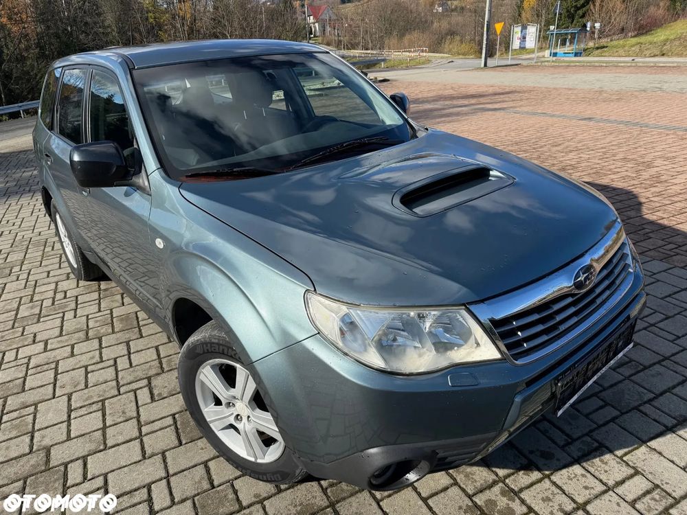 Subaru Forester 2.0D Active - 10