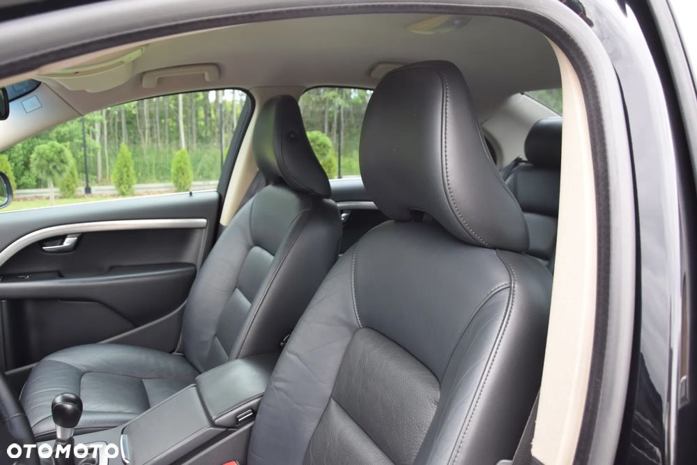 Volvo S80 2.5T Momentum - 27