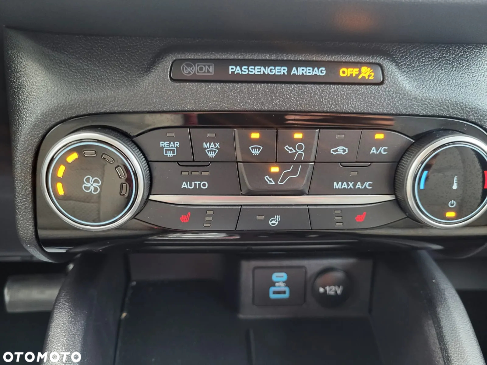 Ford Kuga - 4