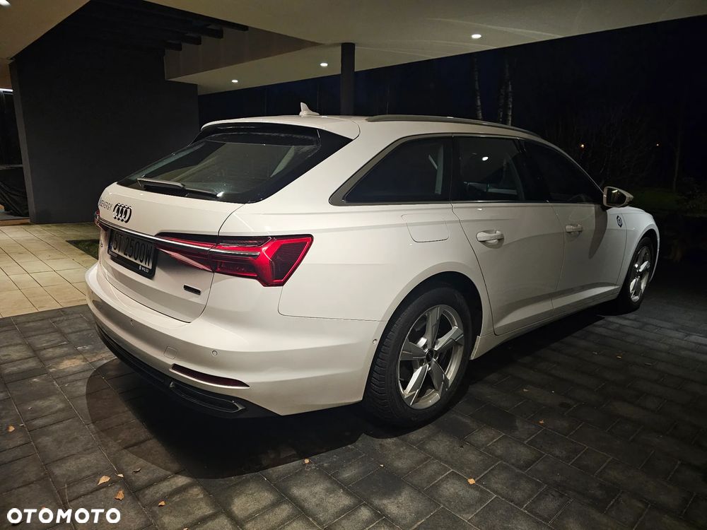 Audi A6 Avant 40 TDI quattro S tronic - 4
