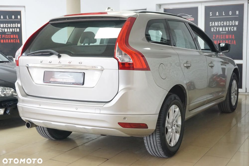 Volvo XC 60 D3 Edition Pro - 4