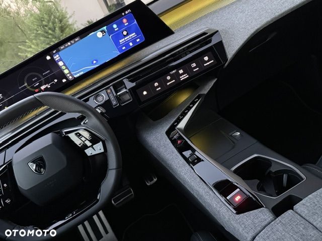 Peugeot 3008 Hybrid 145 e-DSC6 GT - 17