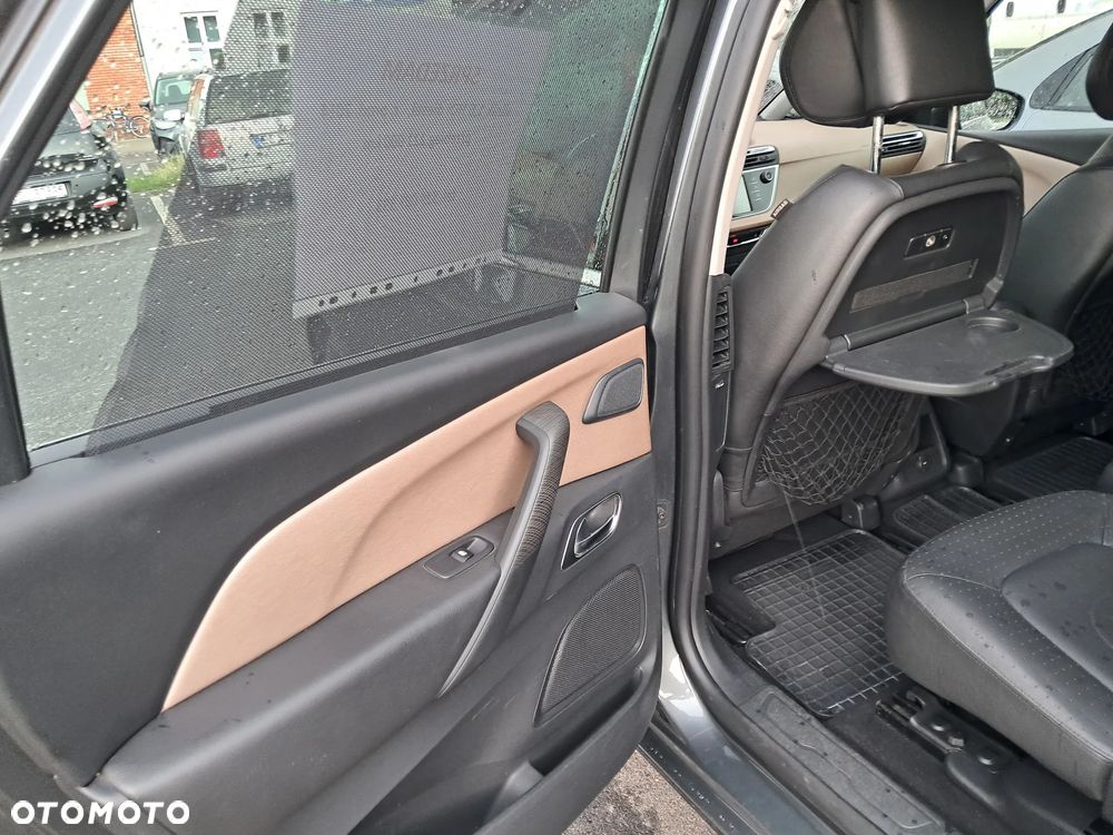 Citroën C4 Picasso 1.6 e-HDi Attraction - 6