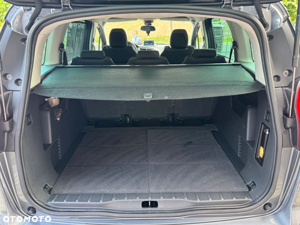 Peugeot 5008 2.0 HDi Premium - 37