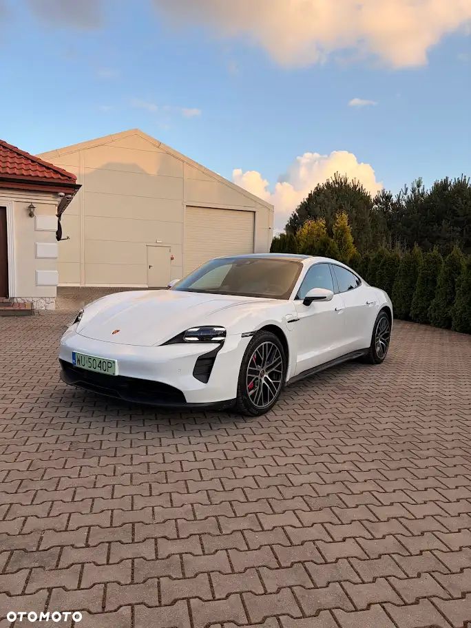 Porsche Taycan - 2