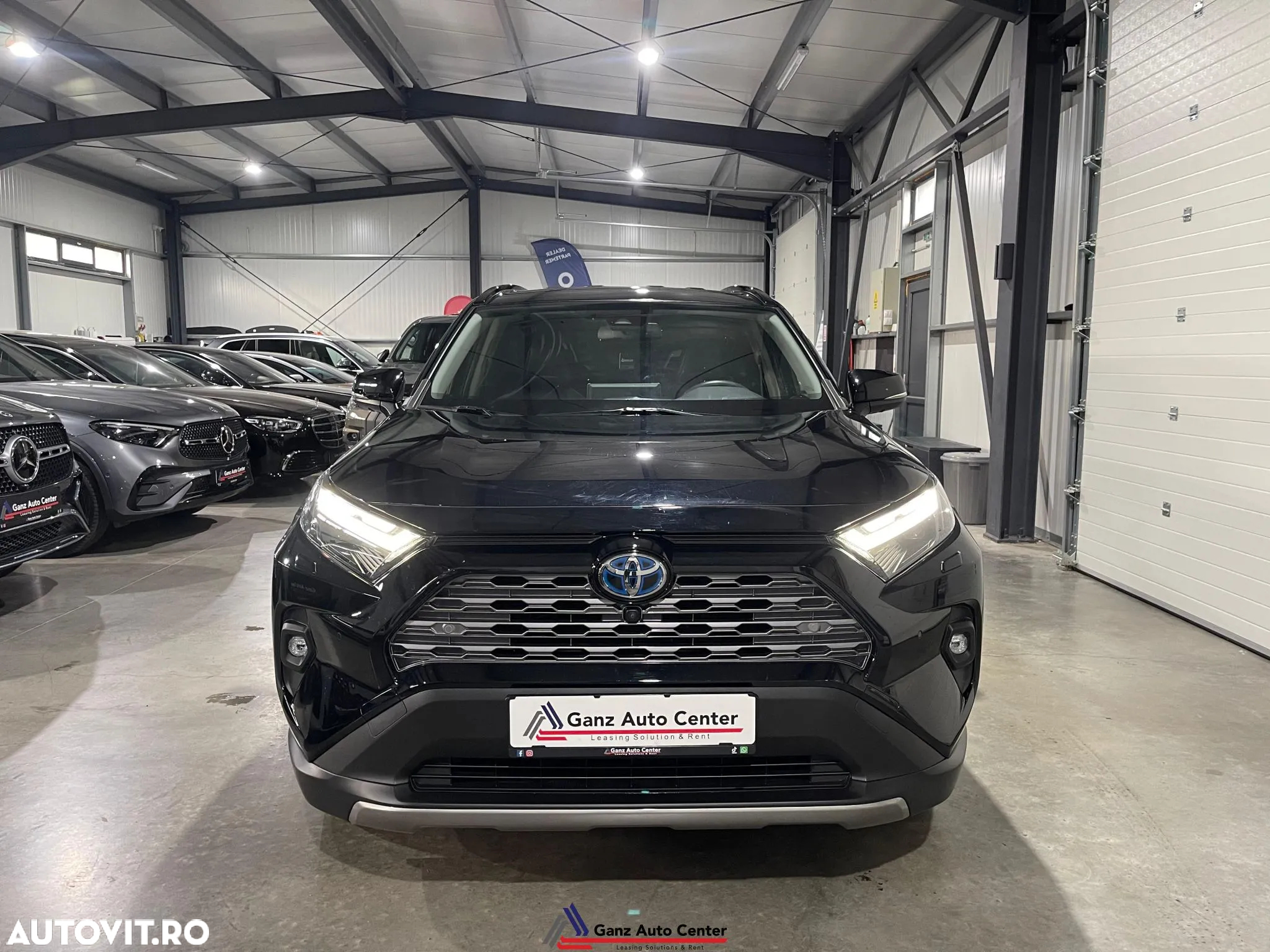 Toyota RAV4 2.5 Hybrid VVT-iE 4x4 Luxury - 31