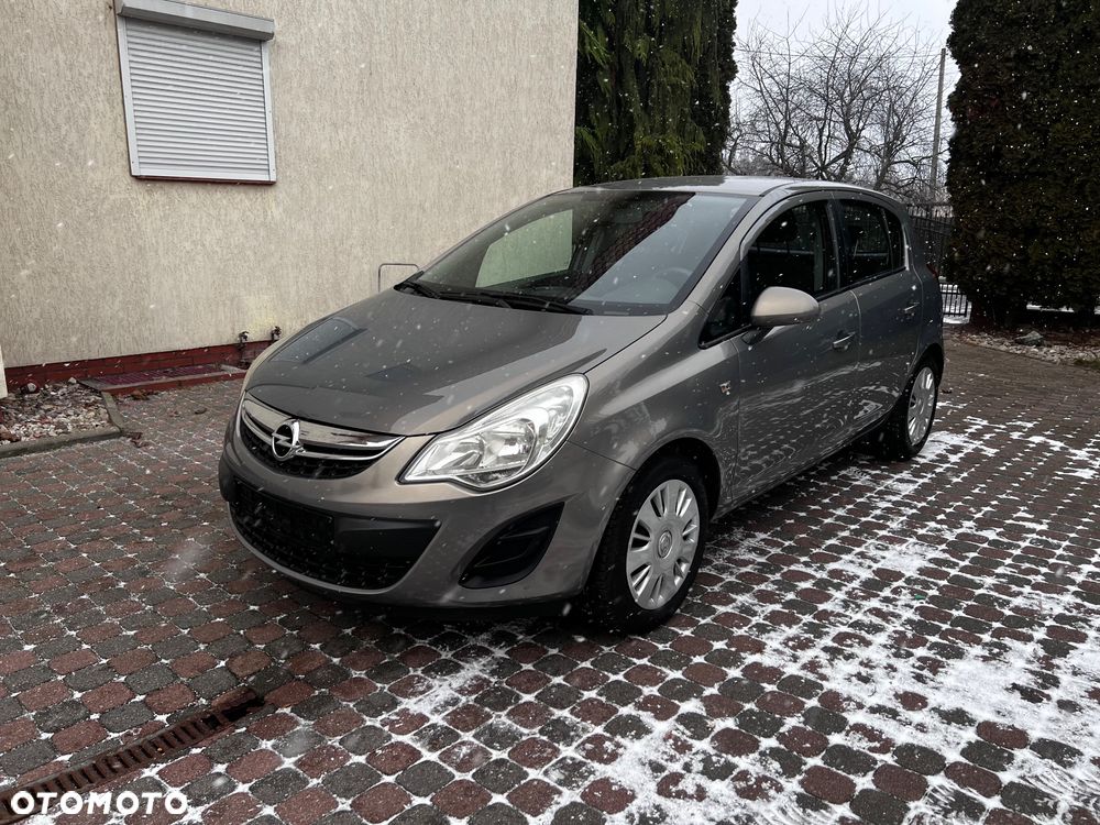 Opel Corsa 1.2 16V Enjoy - 1