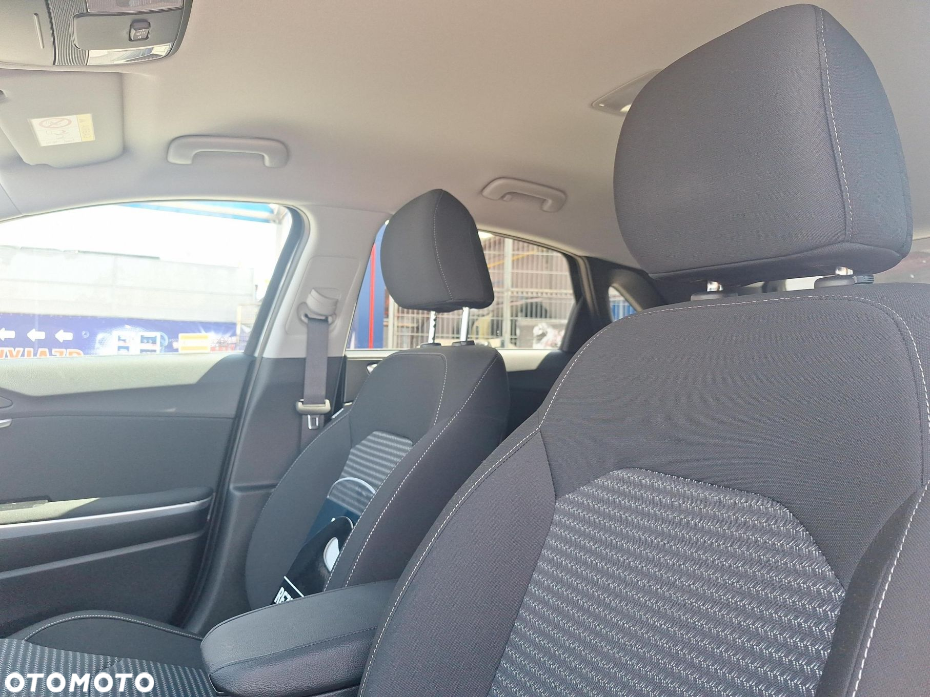 Kia Ceed 1.5 T-GDI M - 9