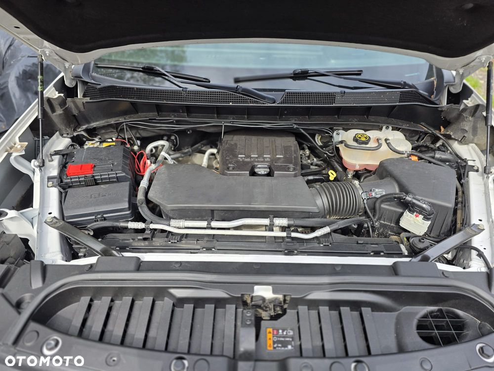 Chevrolet Silverado - 26