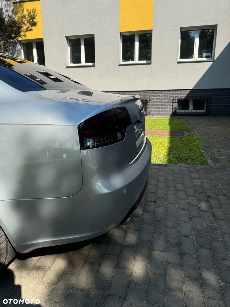 Audi A4 Limousine - 5