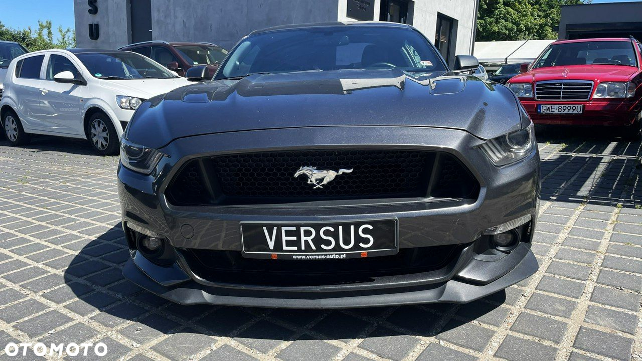 Ford Mustang 5.0 V8 GT - 2