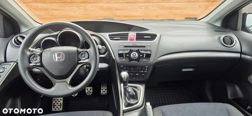 Honda Civic 1.4 Comfort - 23