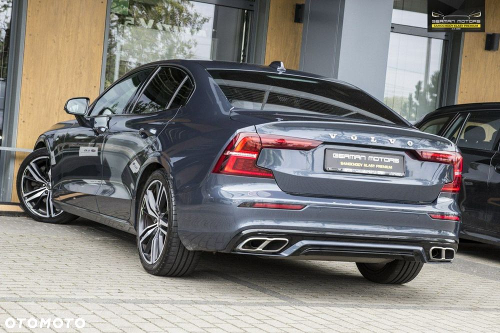 Volvo S60 - 4