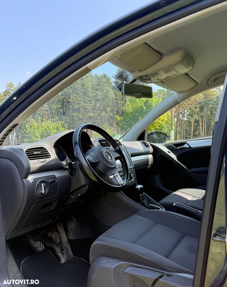 Volkswagen Golf - 4