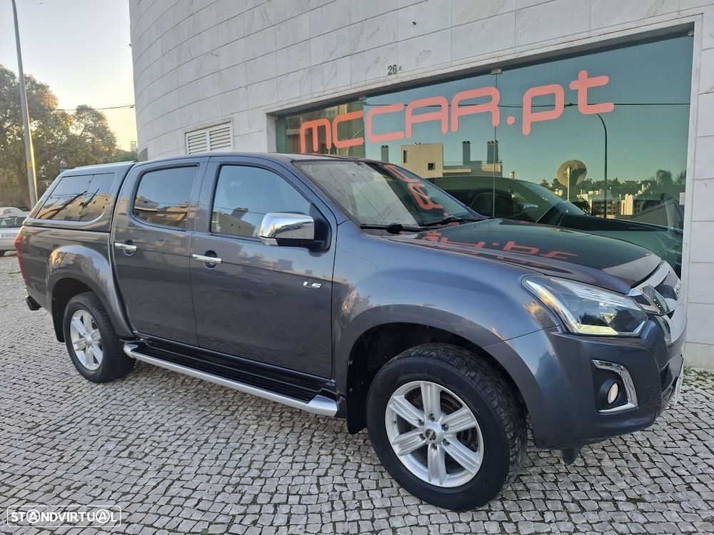 Isuzu D-Max 4x4 Cabine Dupla Auto Premium - 1