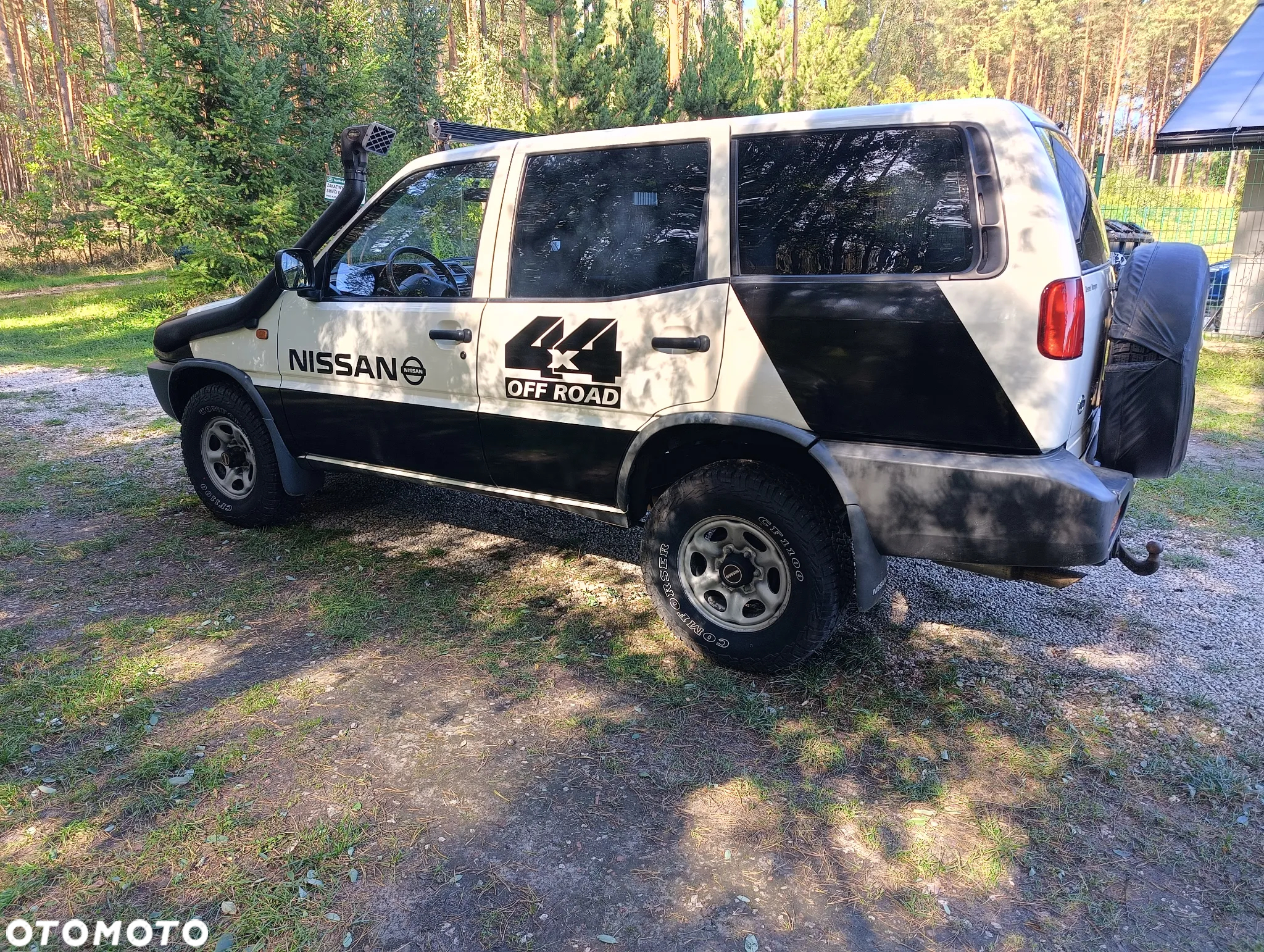 Nissan Terrano II 2.4 Wagon SGX - 7