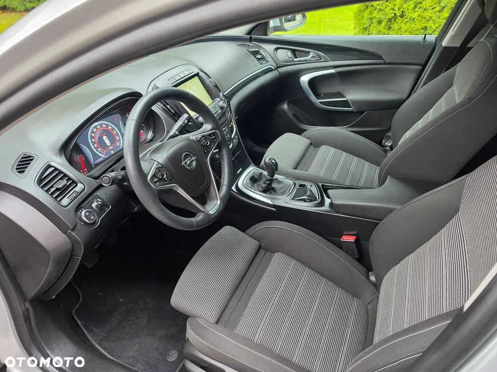 Opel Insignia 1.4 T Cosmo S&S - 8