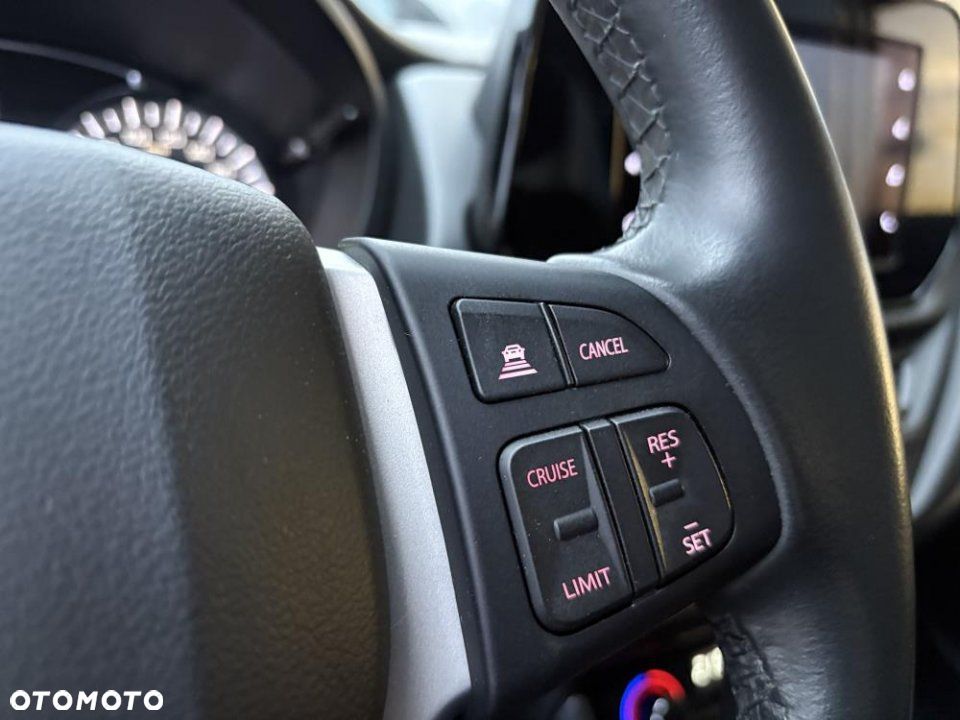 Suzuki SX4 S-Cross - 11