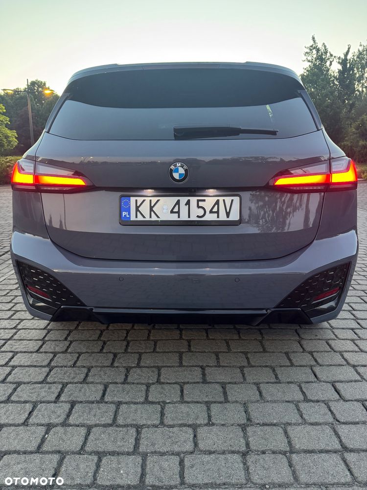 BMW Seria 2 218i - 13