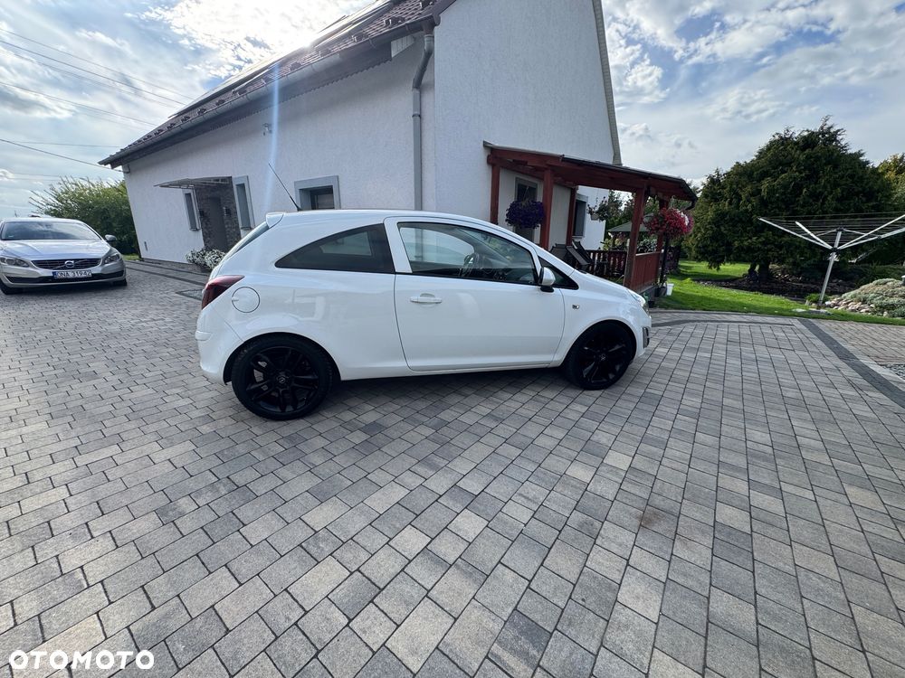 Opel Corsa 1.4 16V Sport - 6