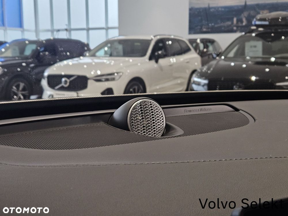 Volvo XC 90 - 21