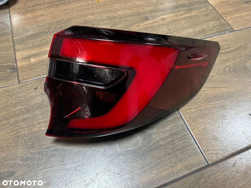 Lampa prawy tył Toyota Corolla E21 Kombi ORG - 1