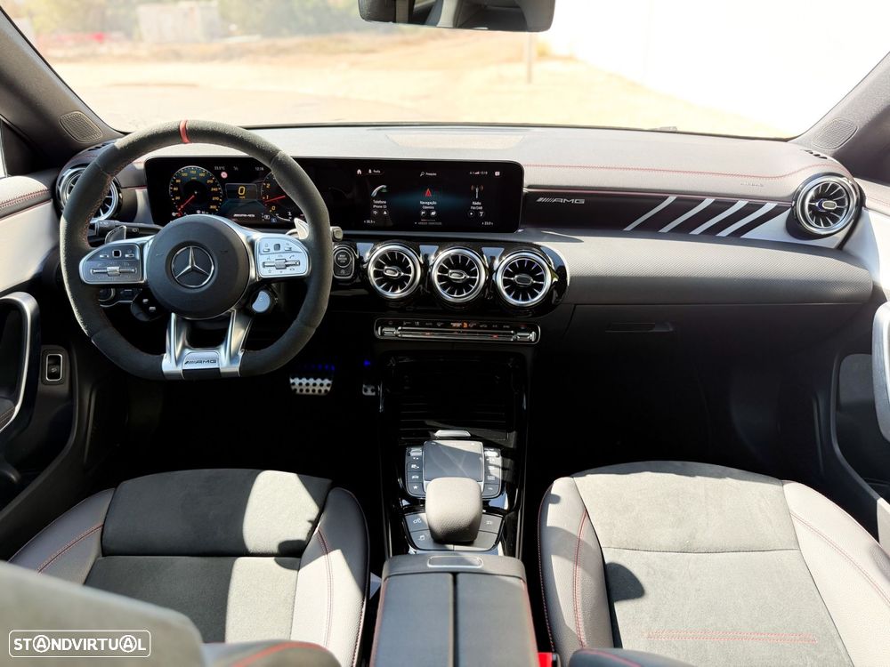 Mercedes-Benz CLA 45 AMG S Shooting Brake 4Matic+ - 36