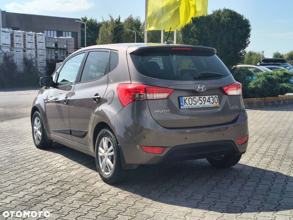 Hyundai ix20 - 4