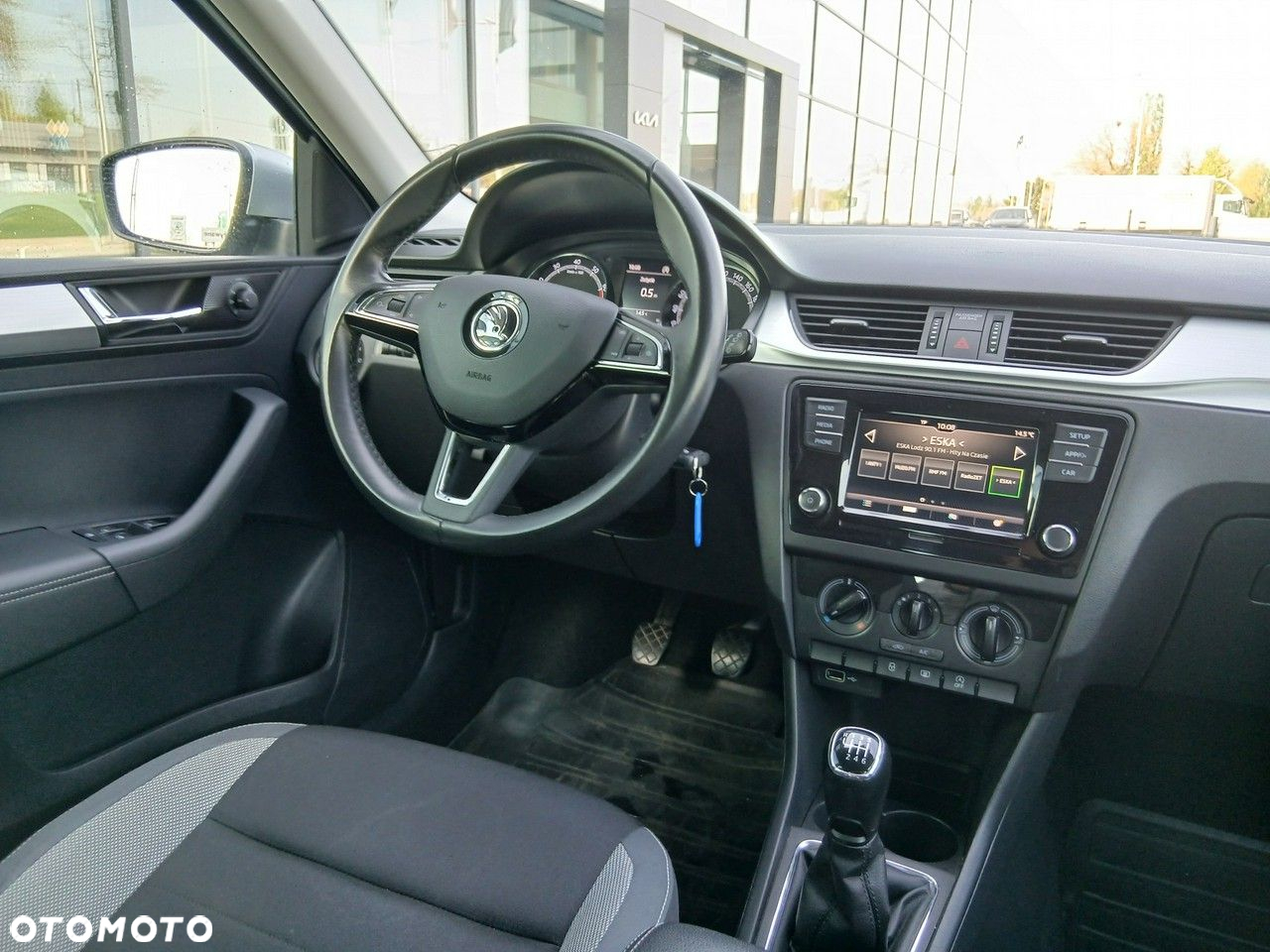 Skoda RAPID - 18