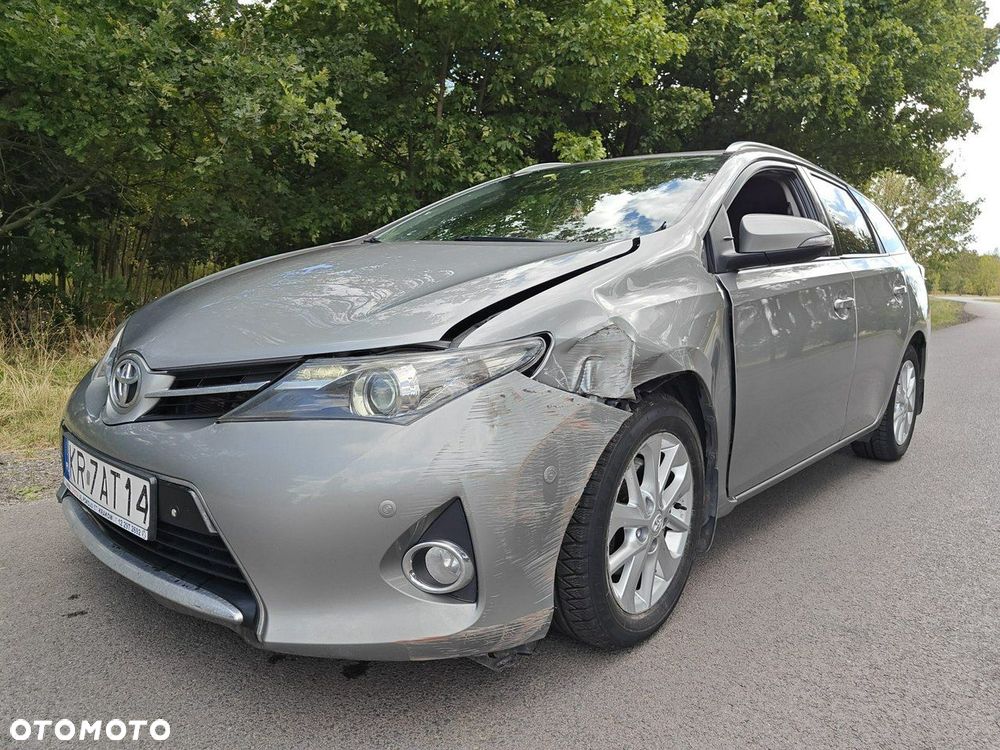 Toyota Auris - 3