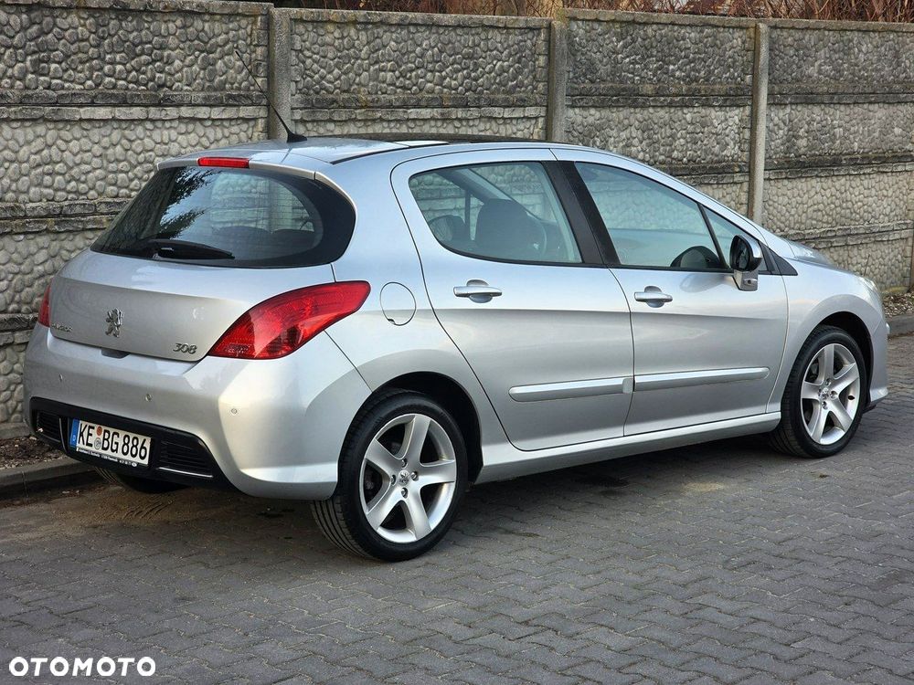 Peugeot 308 HDi FAP 110 Platinum - 9