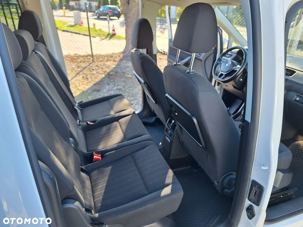 Volkswagen Caddy 2.0 TDI Comfortline DSG - 14