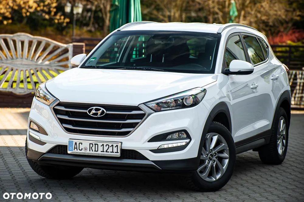 Hyundai Tucson blue 1.6 GDi 2WD Navi - 26