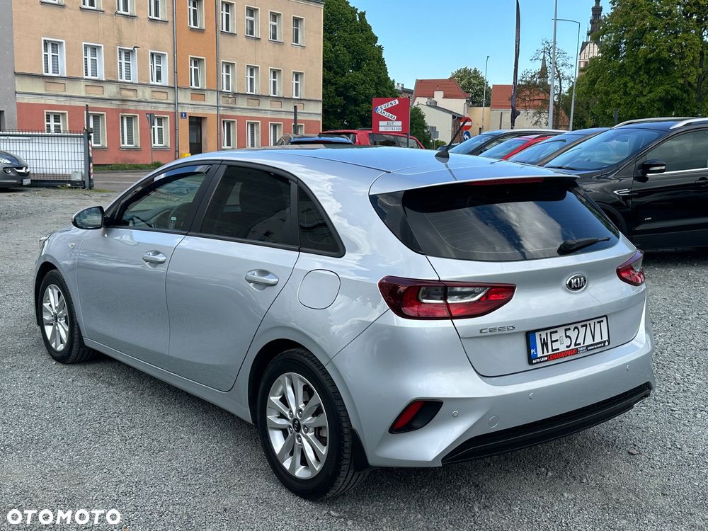 Kia Ceed 1.6 CRDi SCR L - 7