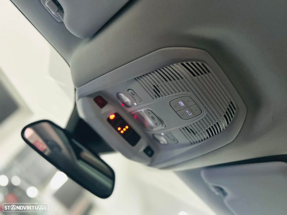 Peugeot 3008 PureTech 130 Stop & Start GPF EAT8 Allure - 44