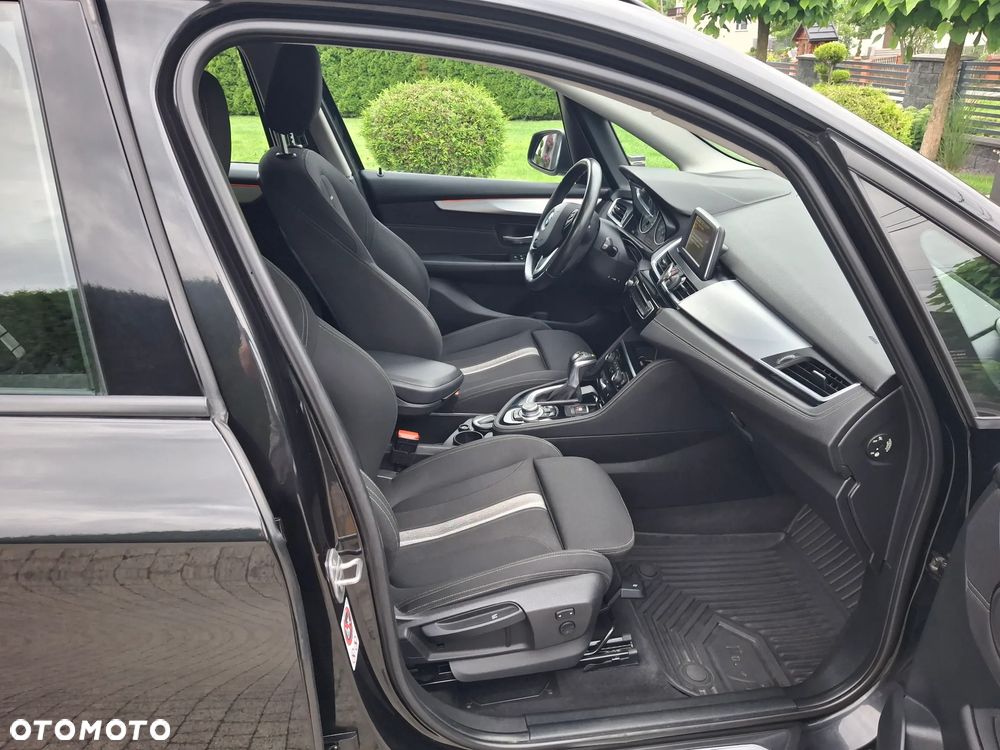 BMW Seria 2 218i Sport Line - 10