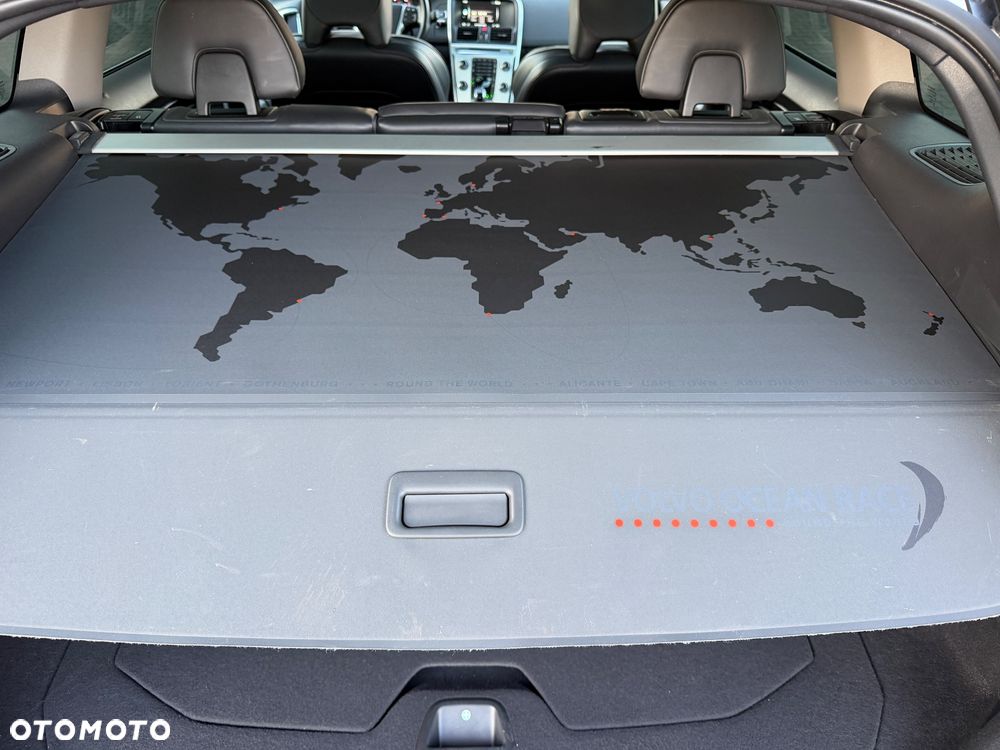 Volvo XC 60 D3 Ocean Race - 31