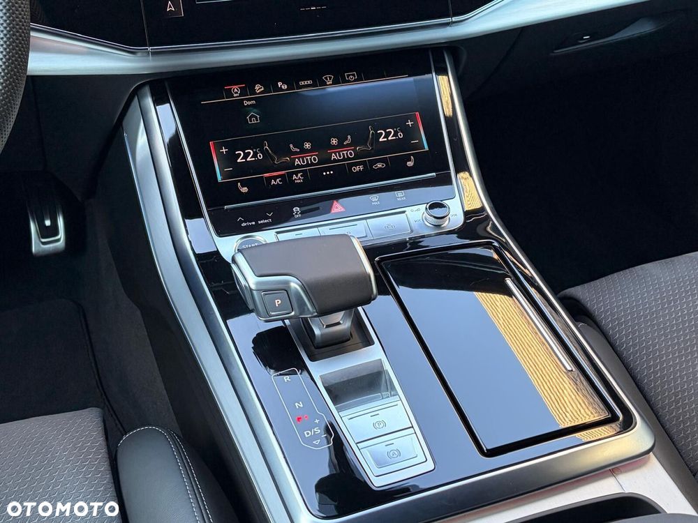 Audi Q7 55 TFSI mHEV Quattro S Line Tiptr - 29