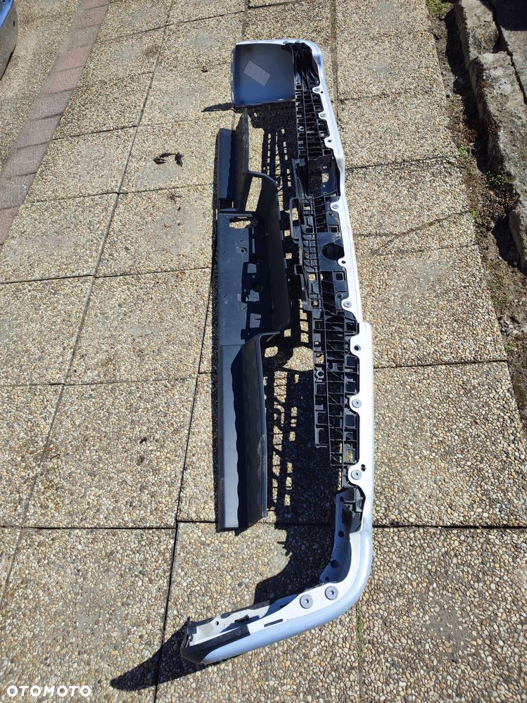 Dodge Ram 2019-23 zderzak tylny z nakładką górną - 3