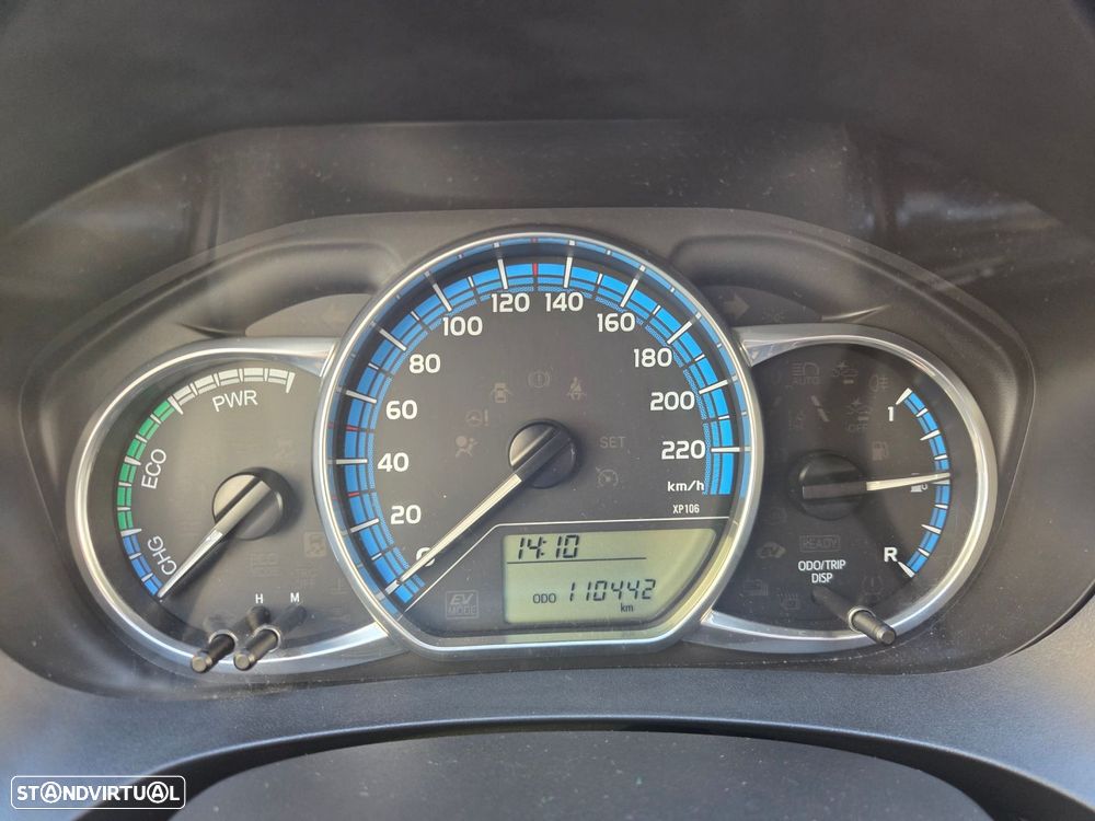 Toyota Yaris 1.5 HSD Comfort - 19