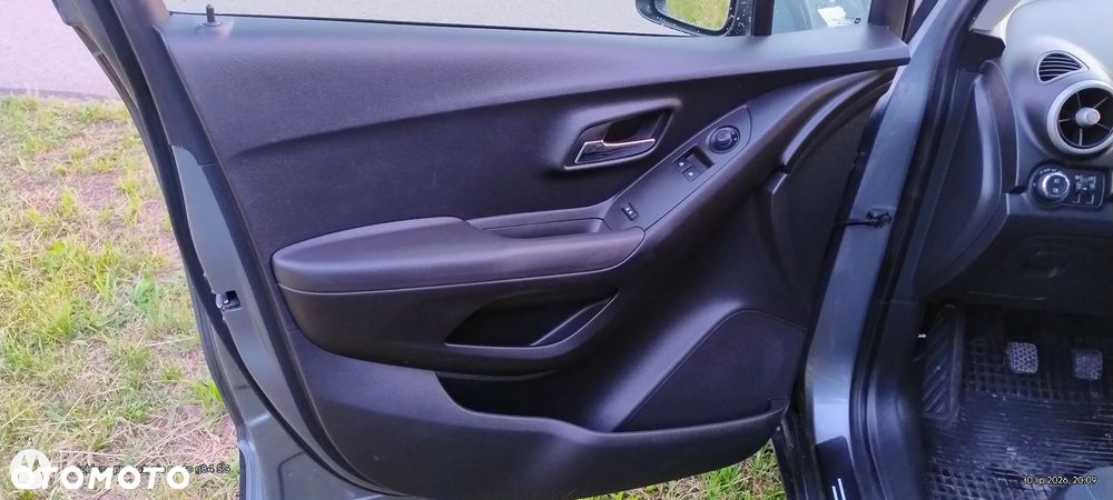 Chevrolet Trax 1.4T LT - 16